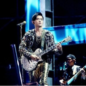 周杰伦2004-2016最强世界巡回演唱会4K蓝光原盘，超清画质无与伦比！