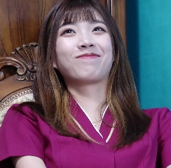 六六社清纯妹子<KM>丝袜恋足诱惑