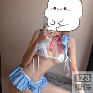 社保姬《Lyo0819》让你着迷的身材纤细极品妹子