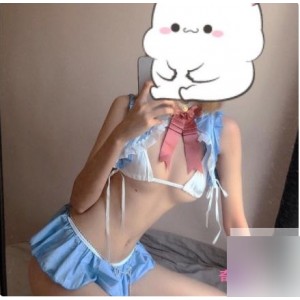 社保姬《Lyo0819》让你着迷的身材纤细极品妹子