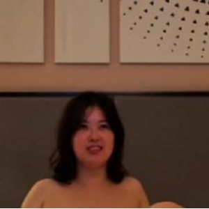 少妇：我他妈憋都憋死了，你快来弄我，老娘坐得你爽吗[1V298M