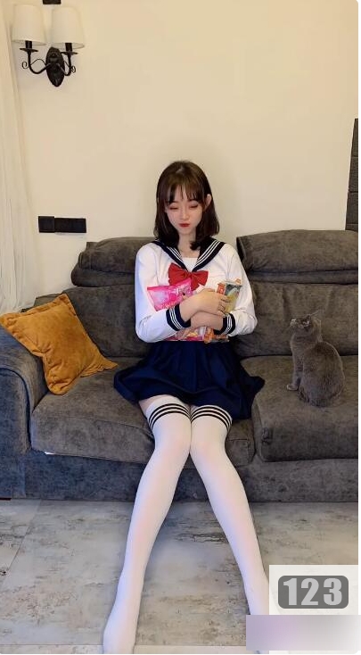 宅男女神快手网红（你的小李老师）可爱jk制服穿搭+++【136部1gb】