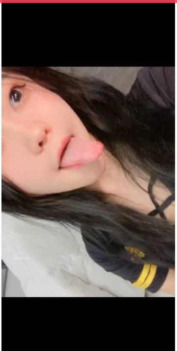 迷人学生妹苏苏耶的精彩合集，让你心动不已！