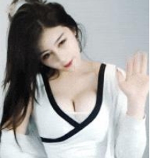 小小奶琦电竞女神下水直播