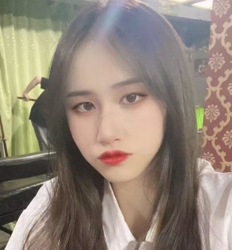 高颜值学生妹薛翊宁图影泄密展示13v+246m