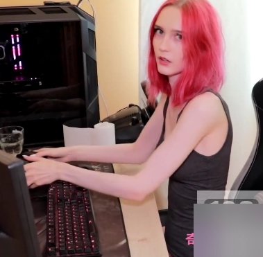 Shinaryen:突破颜值天花板的P站作品