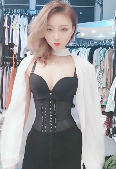 服装店老板nv+1.2g