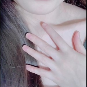 福利姬：口水play，紫薇出水，1V，400M，百度云资源