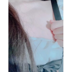 福利姬：口水play，紫薇出水，1V，400M，百度云资源