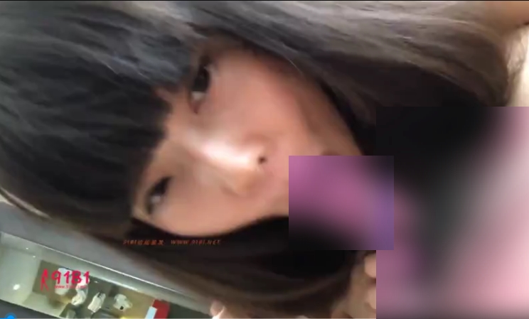 真实妻子用口视频，完美露脸，最后怼脸上，高清无圣光