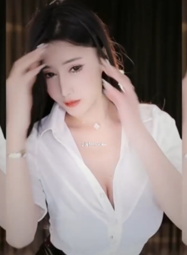 尊享定制！虎牙颜色仙仙土豪万元，超有尺度，限时抢购！