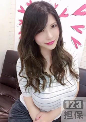 果冻传媒推出的新产品：嘌错鸡，让你爱不释手的戚小怜