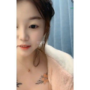 童颜大罩杯小仙女可可baby高清露脸视频5.88G