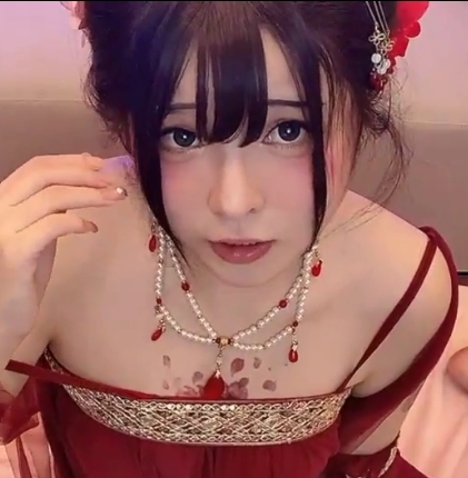 混血女神Sherry-Niko的放飞自我嘴艺道就娆3V2.8G百度盘