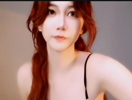 VIVI2008女神神仙级别直播自拍资源30-39分钟视频