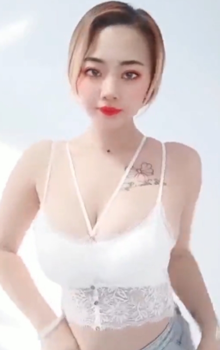 刘貂蝉私拍热舞大合集127部，视频大小不一，诱惑无限