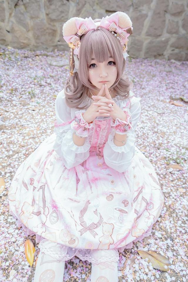 《人形玩偶COSPLAY》日系剧情片：1集3G，女星COS造型，可爱布娃娃主题