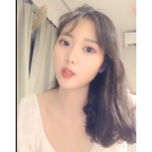 19岁女神黑伈脱光放飞自我视频震撼上线高清