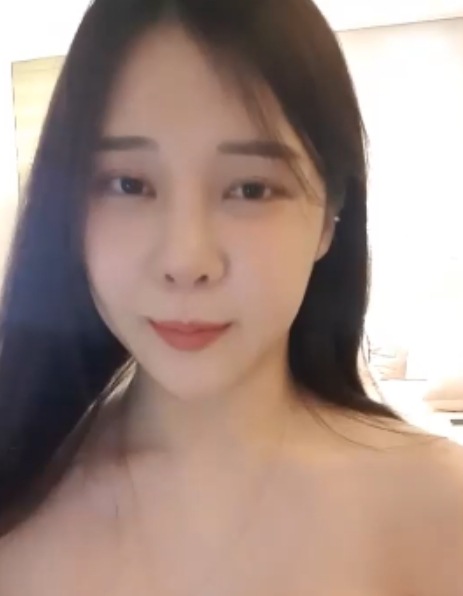 高颜值美女主播kbj：102个视频14G百度云下载