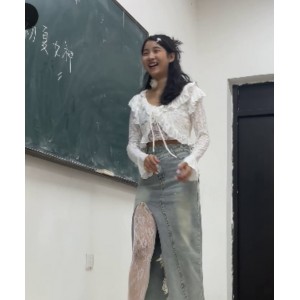 初夏女神点点牛仔裙白丝网袜美腿120P1V1.65G百度云资源下载