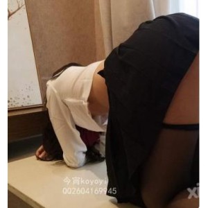 今宵Koyoyi大美女史上最全作品合集，被封UP主苦恼录视频火辣无圣光，游泳馆黑丝三点式惊艳，兄弟们快来评论吧！