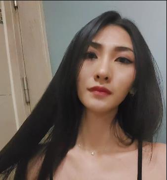 FannyLyOnlyFans刘玥闺蜜——李月如合集[13V-8.2G]：自拍回国特写，洋男友无保护用嘴震撼发布