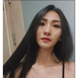 FannyLyOnlyFans刘玥闺蜜——李月如合集[13V-8.2G]：自拍回国特写，洋男友无保护用嘴震撼发布