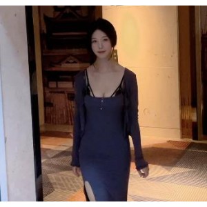 抖娘利世：老同学旧情复燃，1V1.8G视频爆火演绎