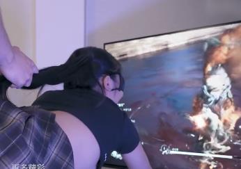 黑神话悟空:车衣福利姬热度火起来,女友突袭惊喜