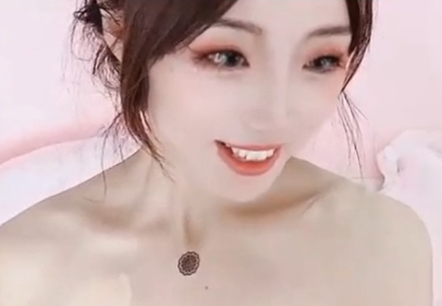 暖暖144v163g：网红主播CNmode的新视频更新，35v34g内容引发关注