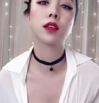 快手精选社保姬美成熟主妇_林雨馨_超有尺度社保