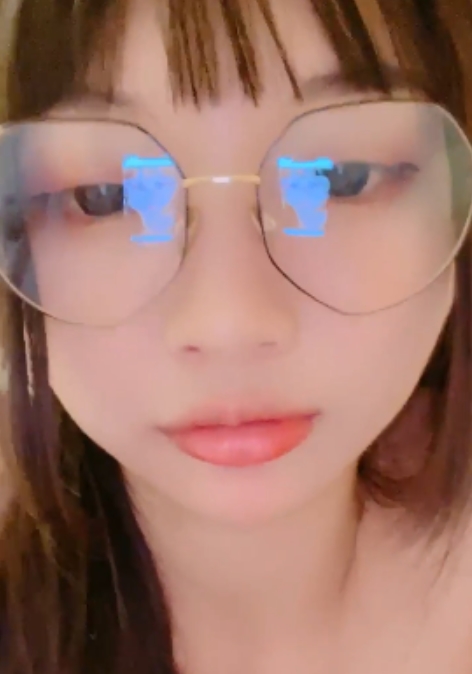 窈窕淑女主播38V:半糖女神自购福利视频1.01GB,时长01:45:31,声音动听