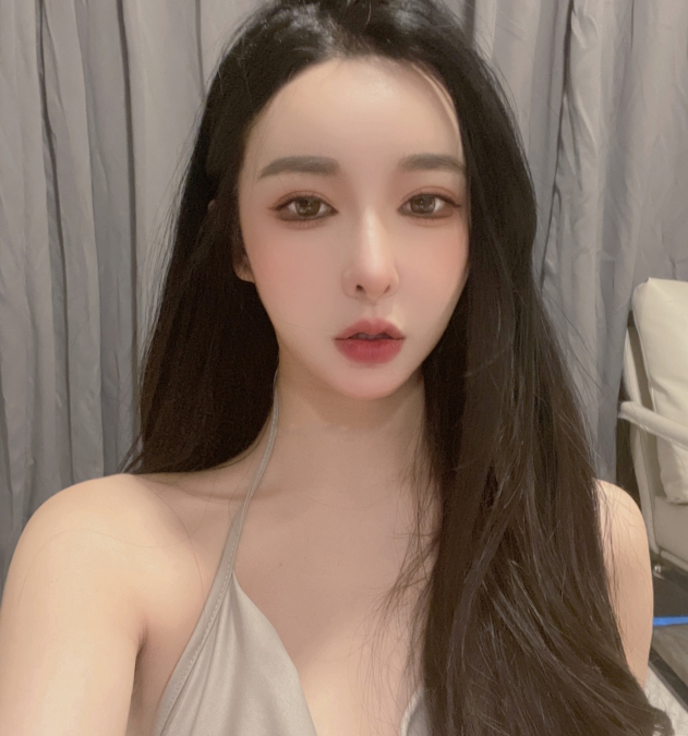 逆天大罩杯尤物可可幂高端灰丝名媛活塞机冲毁神鲍视频1V+542MB