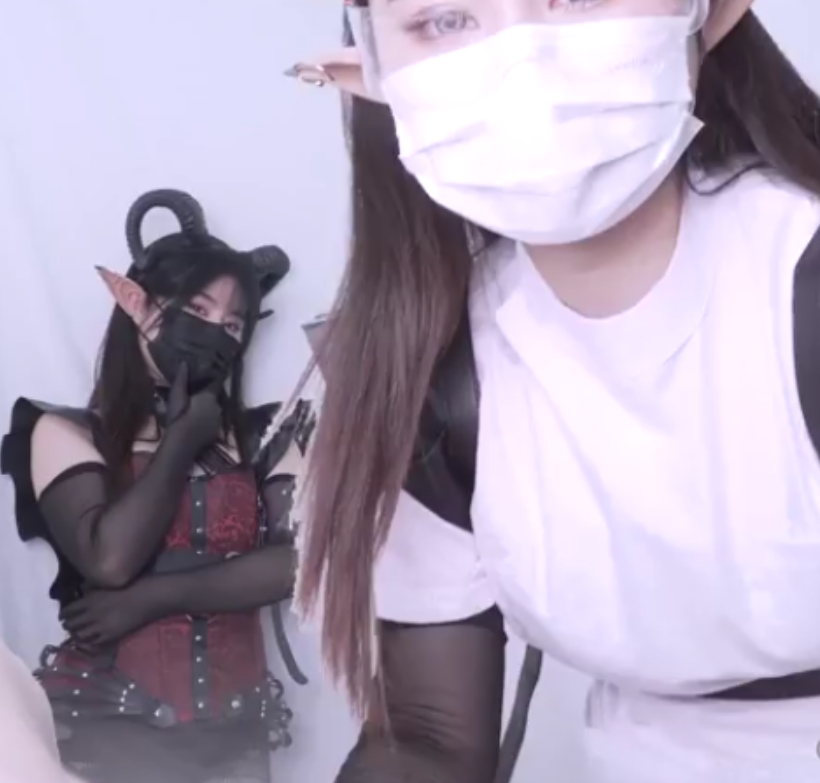 娜娜(nana_taipei)萌白玩偶合集19V3.1G