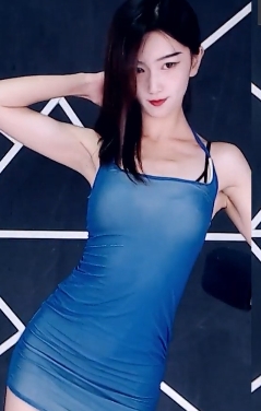 虎牙女主播依依：舞蹈火爆网络，视频数量惊人