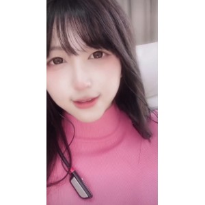 抖音热门视频达人兔柒柒露两点大摆锤，1v观看量928M，百度云资源分享