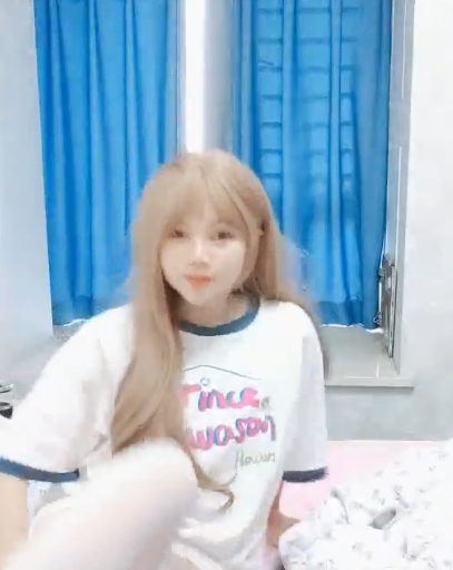 清澈明亮的双眼，小溪要早睡27v46.5g