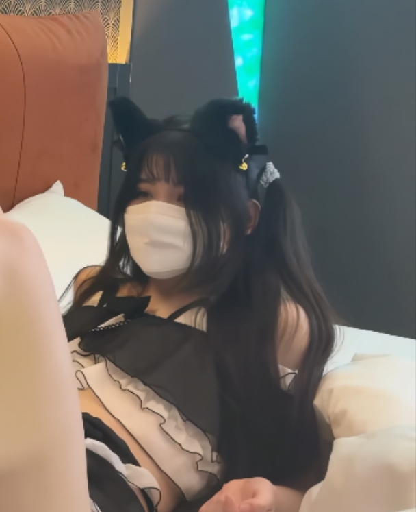 璀璨明星：丝足美腿精主TV4v16.6g合集，收藏百度ED2K