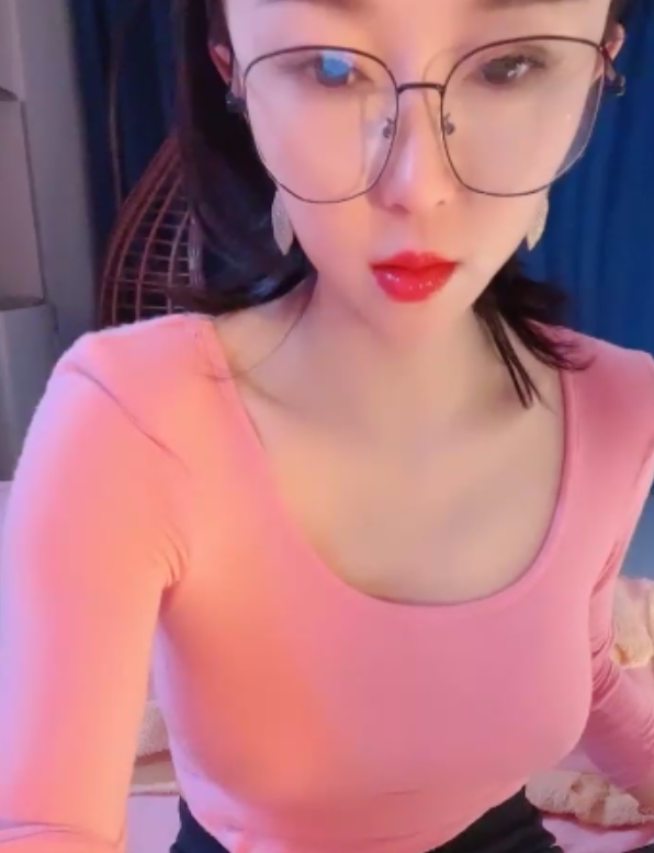 粉红的兔合集：舞蹈妹21V，10.4G视频大放送！