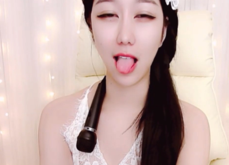 CB站精品频道meow：7V5.23G视频收藏da+fa