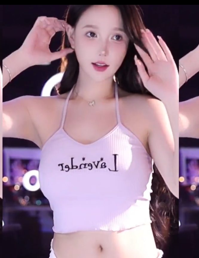 米娜斗鱼三月热舞合集52v14.8g百度盘大放异彩