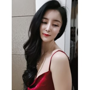 藏这样一段珍贵的私拍视频，不仅可以欣赏美丽的蔓CC，还能感受到空姐这个职业的魅力与辛苦。快来收藏这份1.86G的珍贵视频吧！