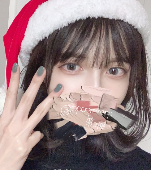 ppoommoop高颜值美女大合集:60部视频+118张照片,身材尺度堪称视觉盛宴