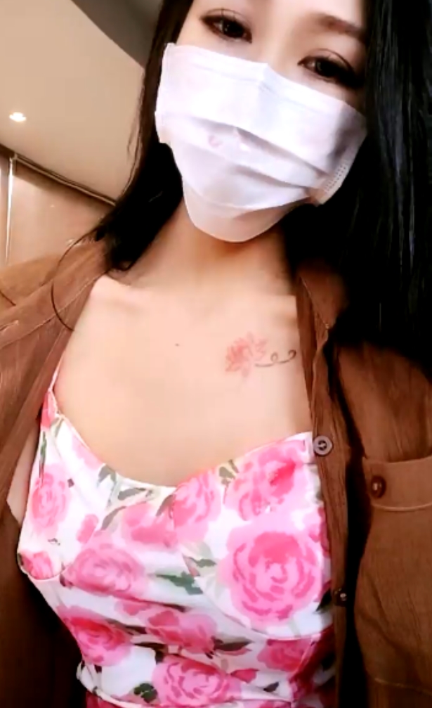 户外转载百度盘表演合集3V2.2G，真实餐厅液体秀