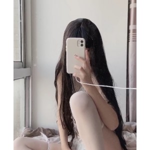 推特优质小姐姐momo作品合集一，站立88V45G，超精彩！