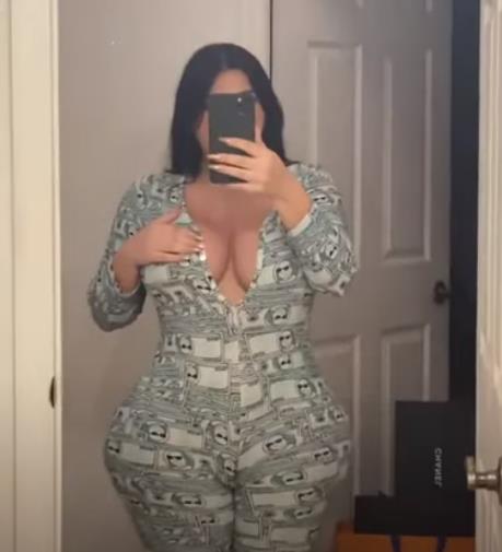 某推Crystal_Lust巨臀合集93部37.5G太夸张了