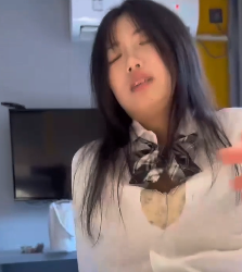 手机怼脸露脸拍养成系妹子20251V376M超羞涩实战