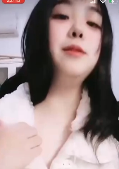 抖音新高度美女美妙境界视频5.26G200V太撩人了