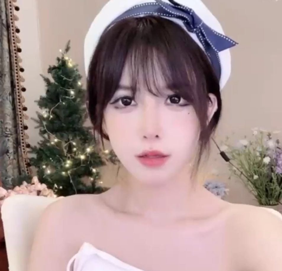 云播夏柔萱主播1326v777.8g优质呐喊