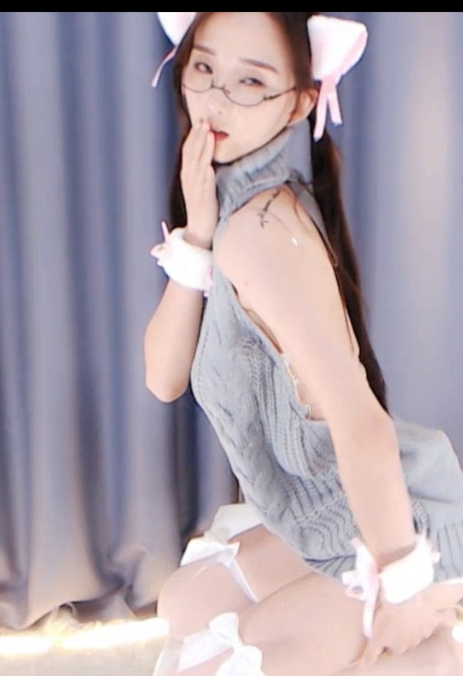 斗鱼可萝可御小熙米定制舞蹈合集15部614MB，绝版珍藏